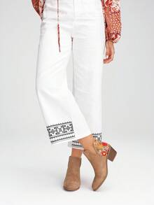 Styleloop 女士时尚刺绣杏色后拉链粗跟西部靴，踝靴，适合万圣节派对的牛仔靴 - 杏色 - 查看 8