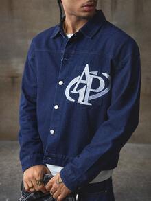 AXEPEAK 男士休闲水洗字母刺绣牛仔夹克，秋季 - 藍色 - 查看 2