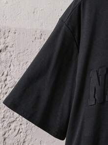 SHEIN 青少年男孩休闲街头口号印花纯色圆领短袖 T 恤和运动裤套装，适合通勤、上学、日常休闲、度假、运动、派对、春夏季 - 黑色 - 查看 7