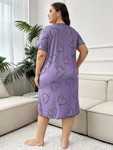Váy ngủ ngắn tay cổ tròn viền bèo nhún dành cho nữ cỡ lớn, họa tiết da báo và trái tim, kiểu dáng Moo Moo Night Dress. - Màu tím - Xem 2