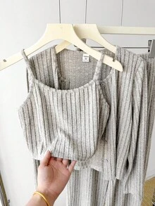 SHEIN 3 件套青少年女孩休闲日常搭配吊带背心、长袖开衫和松紧腰直筒裤针织套装，杏色 - 杏色 - 查看 1