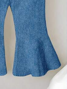 SHEIN Playful Pals 2 Peças Conjunto de Calças Flare para Bebê Menina, Primavera/Outono, Denim Falso e Estampa de Coração, Conjunto Casual Fofo para Uso Externo