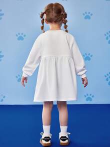 SHEIN | PAW Patrol 小女孩可爱卡通小狗印花圆领长袖针织白色连衣裙，适合秋冬 - 白色 - 查看 2