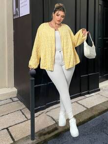 SHEIN CURVE+ New Autumn Yellow Jacquard Loose Cropped Jacket - Yellow - View 4