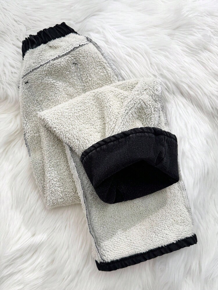 SHEIN 少女时尚百搭保暖黑色牛仔保暖内衬舒适宽松牛仔裤，新品上市，适合女孩秋冬日常穿着、街头风穿搭、万圣节和圣诞节装扮，保暖内衬牛仔裤，冬季牛仔裤，青少年牛仔裤 - 黑色 - 查看 7