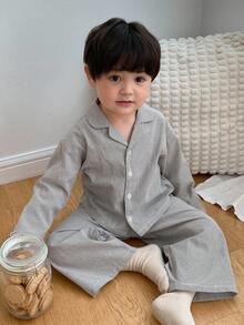 DAZY 2pcs Toddler Boys Casual Comfortable Round Neck T-Shirt And Pants Homewear Set