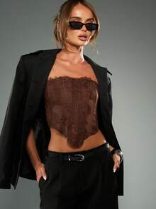 MISSGUIDED Fitted Corset Top With Intricate Lace Trim Strapless Bandeau Crop Top For Night Party Occasions - Brown - View 1