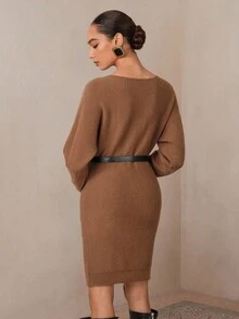 Modelyn Gaun Sweater Wanita dengan Gesper dan Bahu Terbuka - Coffee Brown - View 2