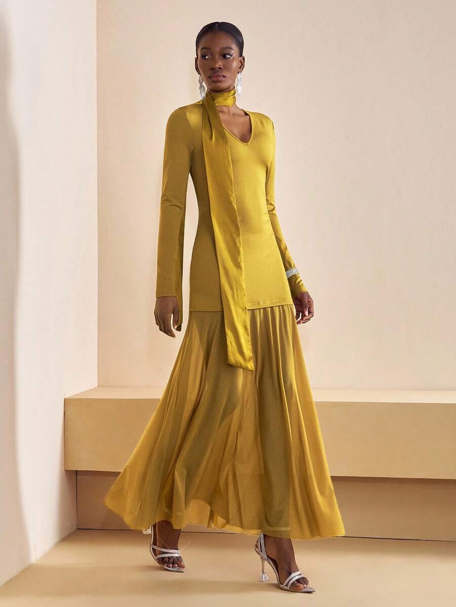 Zivah 2025 春夏新品 音乐节、复活节、圣帕特里克节、西部风、游牧风、生日派对、毕业典礼、学院风、学生风、日常休闲、基本百搭、休闲、邮轮旅行、海滩、日光浴、网络热潮、街头潮流、婚礼宾客波西米亚风、通勤、早午餐、机场 棕绿色 V 领长袖针织拼布网眼中长连衣裙（配围巾腰带） - 軍綠色 - 查看 1