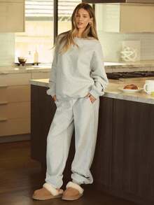 GLOWMODE Áo nỉ dày dặn, chất liệu lông cừu dày dặn, dáng rộng, giữ ấm mùa đông - Màu Xám nhạt - Xem 5