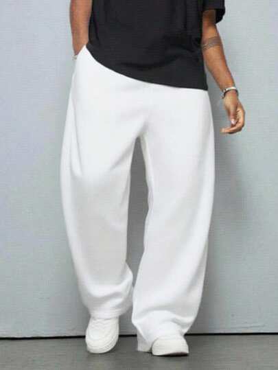 Vita minimalistiska mjukisbyxor med lös passform för tonårspojkar, avslappnad collegestil, bekväm och moderiktig, mångsidig och praktisk, mjukt tyg, lämplig för vardagsbruk, skola, utflykter, utomhusaktiviteter, höst/vinter