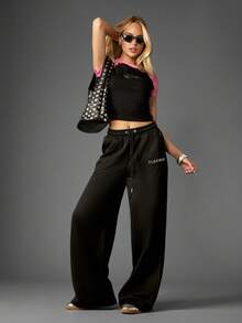 Missguided x Playboy Cotton Contrast Sleeve Raglan Baby Tee Short Sleeve Fitted Crew Neck Top - Black - View 3