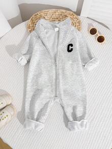 SHEIN 婴儿男女童灰色针织柔软翻领长袖C字连体衣，带拉链，居家户外皆宜，适合秋冬季节。婴儿拉链连体衣，新生儿服装，男女通用婴儿服装，中性婴儿休闲连体衣，感恩节礼物，秋季服装。