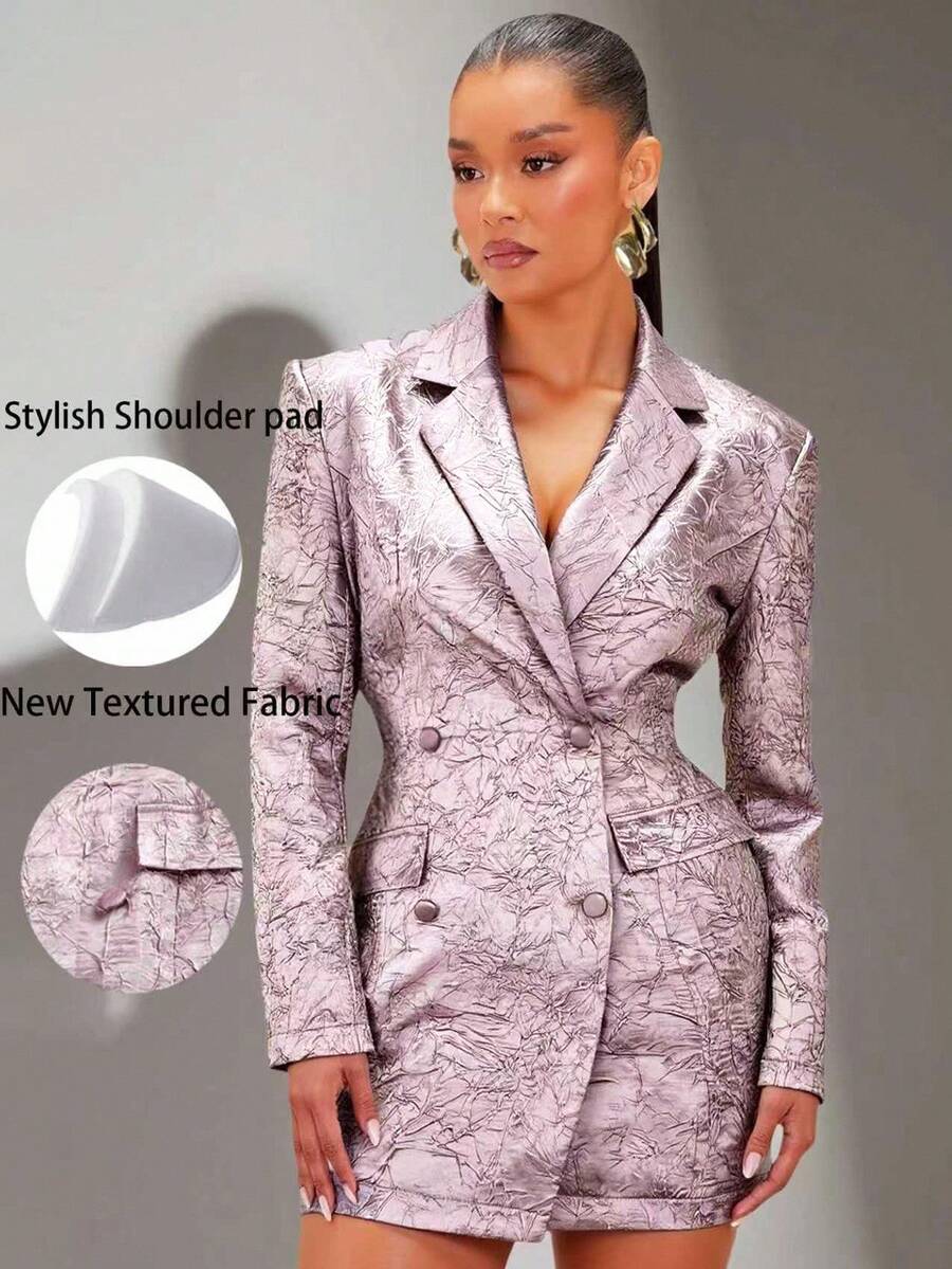 Modelyn 女士不对称褶皱纹理缎面时尚现代都市通勤日常西装外套和连衣裙套装 - 紫丁香色 - 查看 1