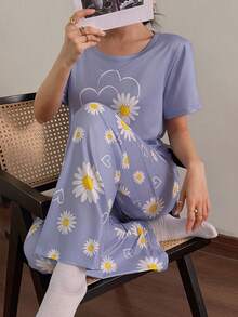 SHEIN Set de pijama de 2 piezas con estampado de corazón y margarita de manga corta para mujer, conjunto de pijama con margarita, ropa de dormir linda, conjunto de pijama lindo