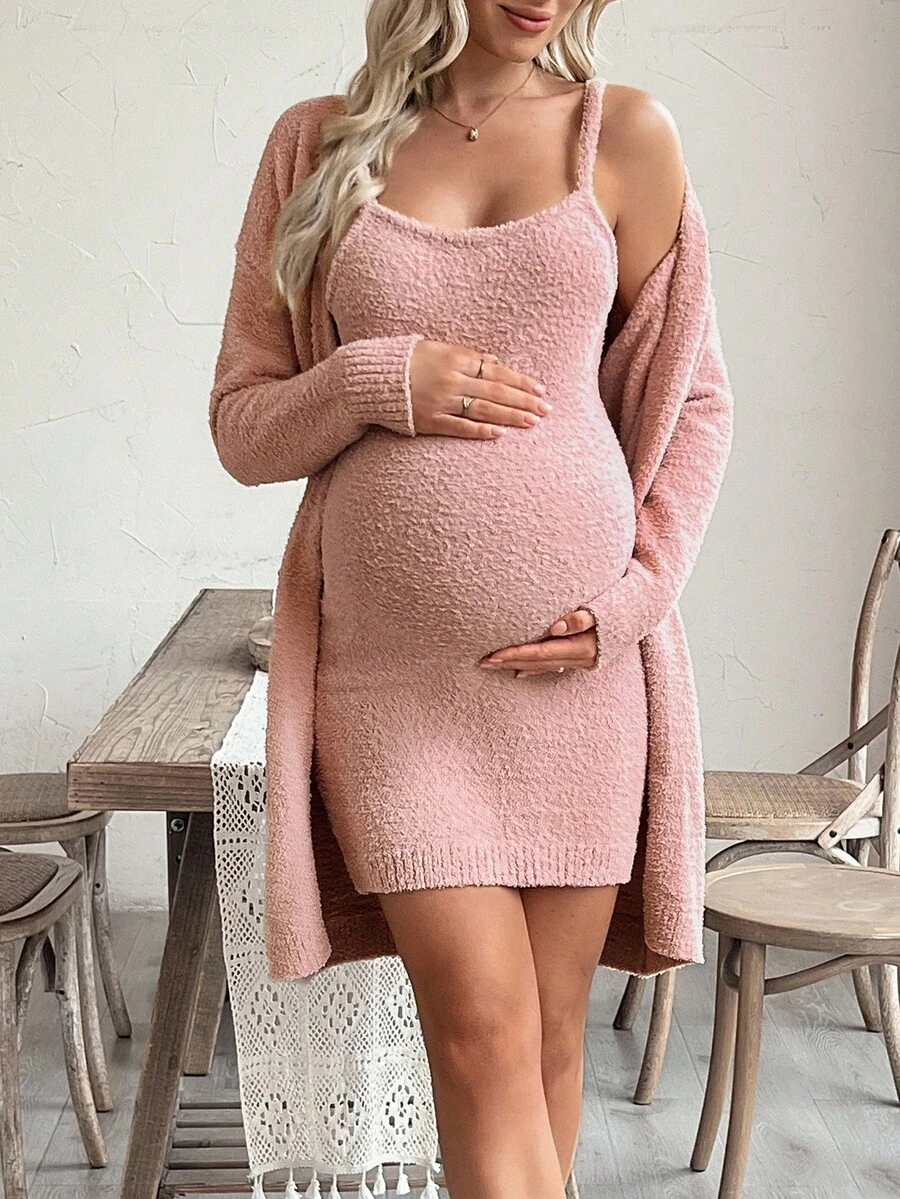 SHEIN Conjunto de vestido ajustado sin mangas y cárdigan para maternidad
