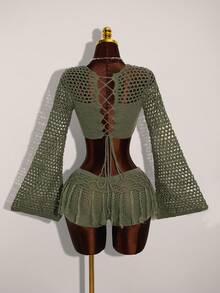 Amplova Bộ 2 món áo len tay loe khoét lỗ màu trơn gợi cảm siêu ngắn có tua rua trang trí thời trang nữ - xanh quân đội - Xem 3