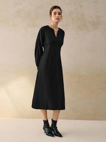INAWLY Women's Solid Color V-Neck Batwing Sleeve Elegant Mid-Length Dress - Black - View 3