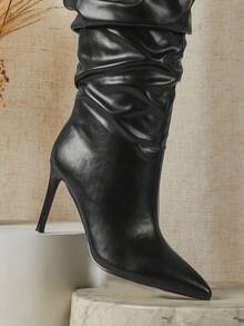 SHUZIA Nuevo bota alta de tacón de mujer sexy de piel sintética negra PU con puntera puntiaguda, cómoda y holgada para otoño, invierno y días festivos - Negro - Ver 5
