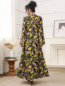 Al Najma 女式花卉豹纹喇叭袖优雅阿拉伯风格连衣裙 - 彩色 - 查看 2