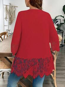 SHEIN Clasi 大码女式V领纯色蕾丝拼布休闲衬衫 - 紅色 - 查看 2