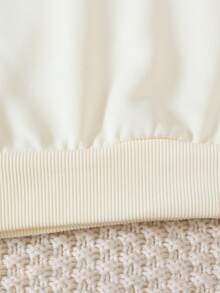 Genkimix Kids 2 件幼儿秋冬套装，儿童上衣采用半拉链和袋装设计，裤子采用卷边下摆和撞色饰边，简洁可爱，适合街头、学校、户外