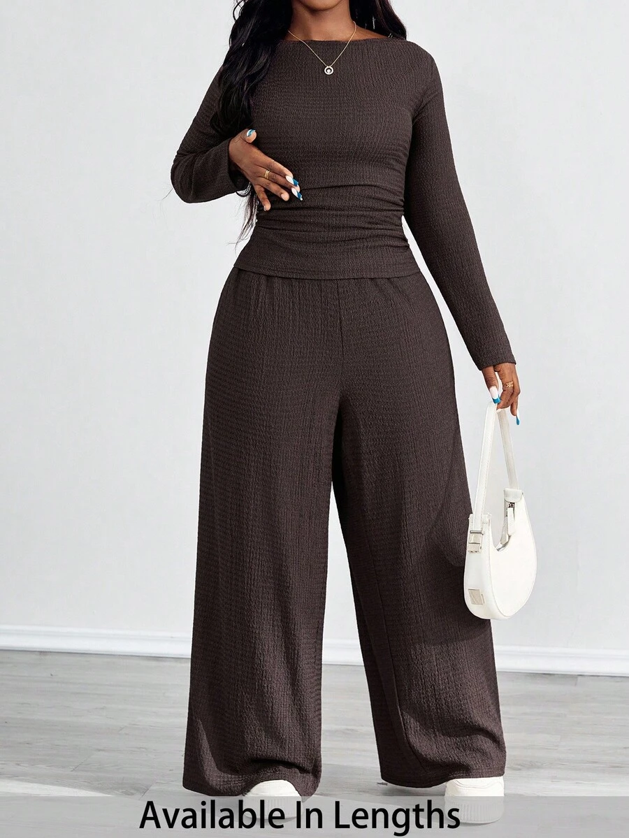 SHEIN PETITE CURVE 2pcs Plus Size Textured Brown Pleated Long Sleeve Top And Pockets Pants Set - Brown - View 1