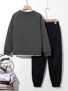 SHEIN 男童休闲二合一卫衣运动裤套装，冬季套装，冬季服装，秋季穿搭，秋季服装，儿童服装，黑色裤子 - 深灰色 - 查看 2