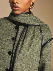Poéselle Cappotto con profili a contrasto verde oliva con sciarpa, stile "old money", essenziale per il capsule wardrobe, idee autunnali, moda dark academia, cappotto chic preppy, cappotto corto da donna con bordi a contrasto, autunno/inverno - Verde militare - Visualizzare 4