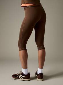 MISSGUIDED Quần legging Capri cạp cao có túi bên hông dành cho nữ, quần tập yoga thể thao - Màu nâu Sô-cô-la - Xem 2