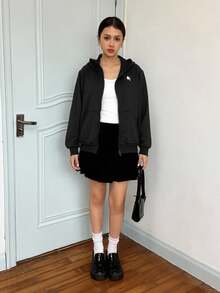 SHEIN Teen Girl Casual Comfortable Sweatshirt With Embroidered Design, Versatile - Black - View 3