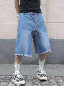 Manfinity EMRG 男士宽松休闲磨边五英寸牛仔短裤 - 藍色 - 查看 1