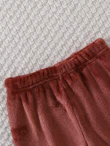 SHEIN Cute Round Neck Plush Baby Boy Outfit Fall Winter - Redwood - View 3