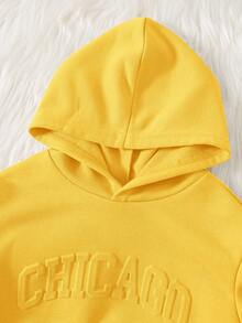 SHEIN Moletom infantil masculino estilo universitário, confortável, minimalista, prático e versátil, com textura macia em relevo 3D. Ideal para uso diário, escola, passeios, esportes, primavera/verão, outono e inverno. - Amarelo - Ver 4