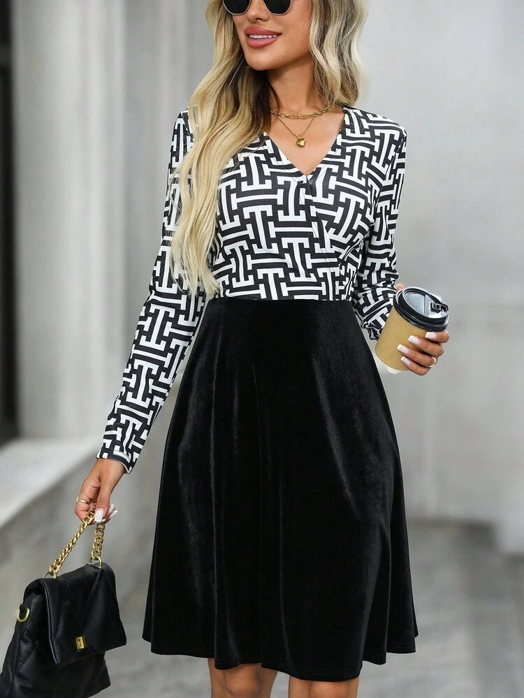 Women's Geometric Print V-Neck Long Sleeve Elegant Short Dress