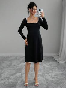 Momance Váy bầu cổ vuông tay dài viền màu tương phản - màu đen - Xem 7