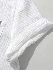 Manfinity Homme High Quality 100% Cotton Men's Solid Color Shirt, Stand-Up Collar Casual Short Sleeve Half Placket Button Shirt Pocket PU Embellishment, Suitable For Summer, Suitable For Daily Wear, Suitable For Father's Day Gift Polo Shirts For Men Men Clothing Men Shirts, Men White Top, Men S White And Gold Short Sleeve, Beach Clothes For Men White Cream - White - View 6