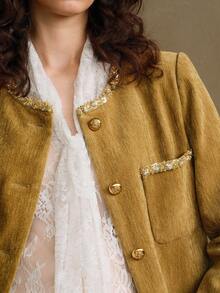 Arave 梭织纯色亮片蕾丝拼布金属纽扣装饰口袋圆领长袖插肩袖户外休闲通勤女春秋外套 - 卡其色 - 查看 3