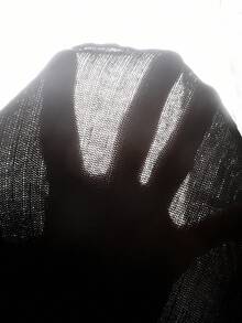 SHEIN Áo len cardigan cài nút cổ chữ V viền bèo nhún đa năng cho bé gái, Trở lại trường, Áo len đen cho bé gái, Áo đen cho trẻ em, Áo len cardigan ngắn màu đen cho bé gái, Áo đen cho bé gái vào mùa thu/đông - màu đen - Xem 6