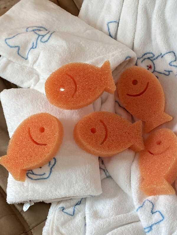 Joivida 1pc/4pcs Fish Sponge Scrubber - Kitchen And Bathroom Cleaning Pad For Dishes, Pots And Pans And Household Surfaces, Stylish And Durable Scrubbing Pad