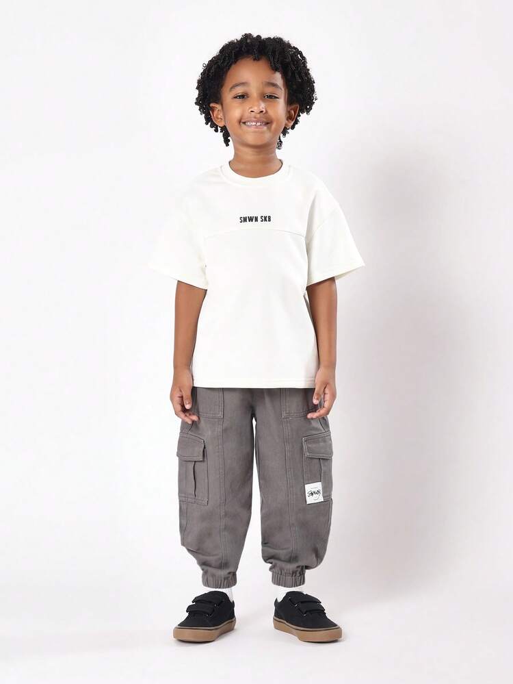 Oversized T-Shirt With Chest Logo And Cargo Joggers