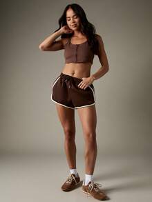 MISSGUIDED 前拉链运动文胸 高强度运动健身文胸 中等支撑工字背跑步瑜伽健身锻炼训练上衣 带网眼面板和侧面通风 - 咖啡棕 - 查看 5