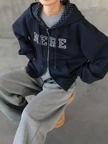 FRIFUL Women's Material Patchwork Plaid Patchwork Front Letter Embroidery Decor Loose Fit Thermal Lined Cropped Sweatshirt, Autumn Jacket Hoodie