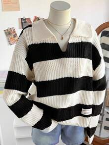 SHEIN 青少年女孩針織黑白條紋Logo高領寬鬆休閒翻領短版大尺寸冬季毛衣，適合秋季、假期、返校季 - 黑與白 - 查看 1