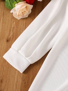 Vestido casual solto com decote alto e manga comprida, cor sólida, patchwork, babados e bainha