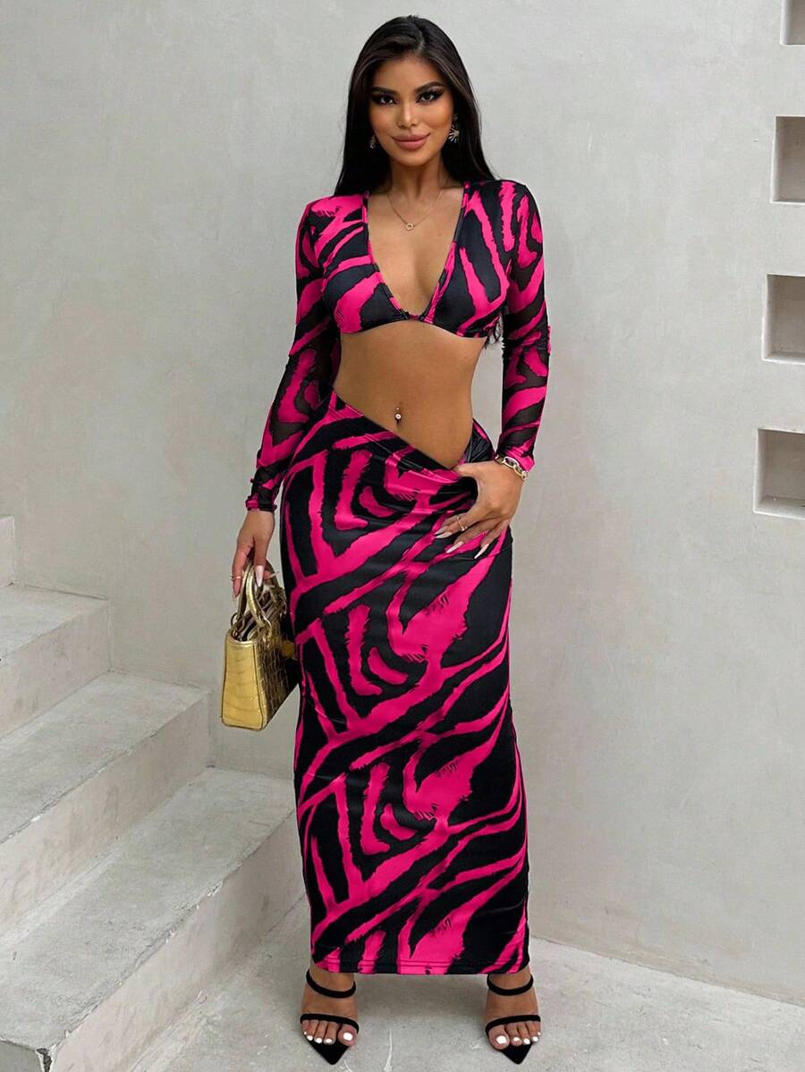 Zolique 2pcs Women Fitted Short Sleeve Top And Mini Skirt Set