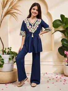 2pcs Tween Girls Traditional Collar Floral Applique Shirt And Pants Set - Multicolor - View 1