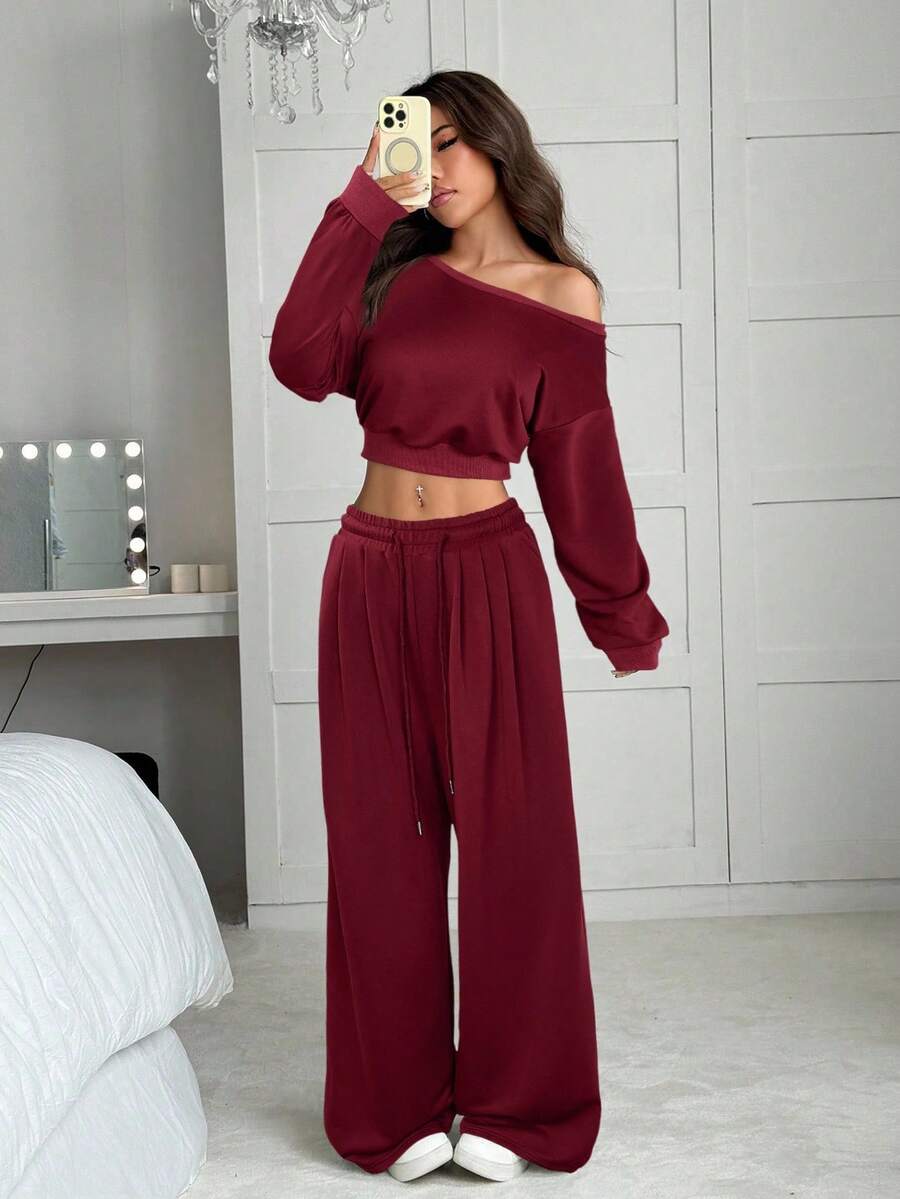 SHEIN EZwear 2pcs Women Burgundy Asymmetric Collar Drop Shoulder Cropped Top And Wide Leg Casual Pants Set, Autumn,Fall - Burgundy - View 1