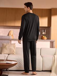 Manfinity Underwear&Sleepwear Basics Men's Solid Color Crew Neck Long Sleeve Top And Pants Pajama Set Men Lounge Set Men Sleepwear, Fall Winter Clothes