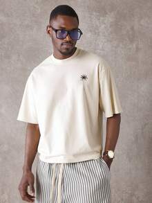 Manfinity Hypemode Men's Fashionable Palm Tree Print Short Sleeve T-Shirt - Apricot - View 2